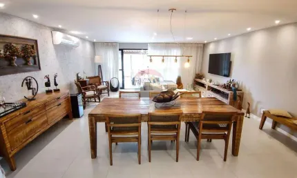 Bela Cobertura Linear, com 290 m2, à venda por R$ 1.380.000, com 3 quartos (suítes), reformada, no Recreio.