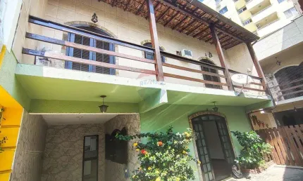 Casa à venda, por R$ 420.00, Centro da Taquara, 3 Quartos e 114m².
