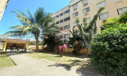 Apartamento à venda em inhoaíba com 2 quartos e 49 m². aceita financiamento.