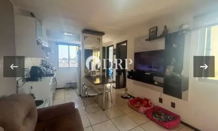 Apartamento com 2 quartos à venda na Beco Pedro Rodrigues Bittencourt, 145, Vila Nova, Porto Alegre por R$ 160.000