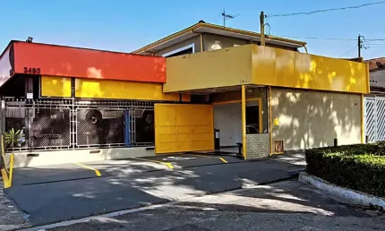 Casa comercial com 4 salas para alugar na Avenida Interlagos, 3488, Jardim Marajoara, São Paulo