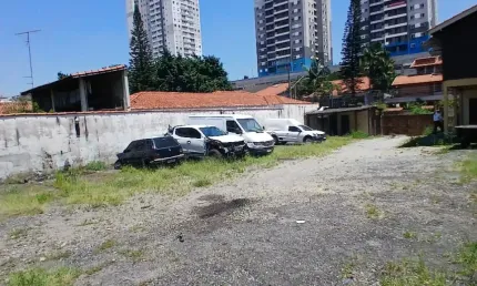 VENDO TERRENO DE 20x41 EM GUARULHOS – EXCELENTE PARA INVESTIMENTO OU EMPRESA