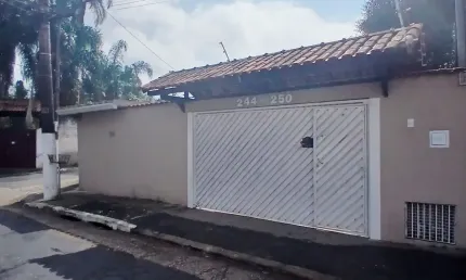 Oportunidade imperdível na Zona Sul – Casa Térrea com 500 m²!