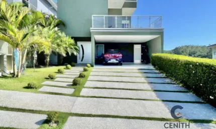 Casa a Venda c/ 3 dorms/1ste, gourmet e piscina aquecida - Cond Los Angeles