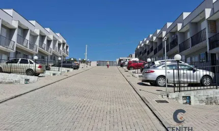 BAIXOU! Excelente Casa com 2 dormitórios à venda por 240.000,00.