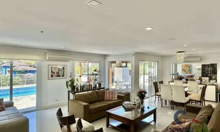 Casa Planejada com 5 quartos, 375 m² - Residencial Euroville