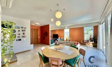Moderna Casa com 4 suítes, living integrado e gourmet!