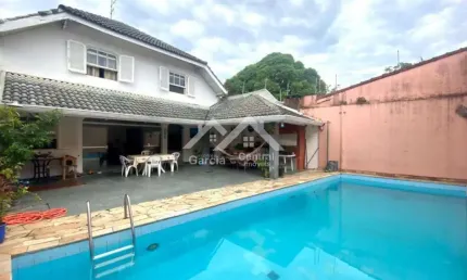 Casa com 4 quartos à venda na Centro, 10, Centro, Peruíbe