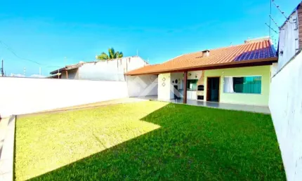 Casa com 3 quartos à venda na Beira Mar, 310, Jardim Beira Mar, Peruíbe