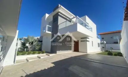 Casa com 4 quartos à venda na Icaraiba, 101, Jardim Icaraíba, Peruíbe