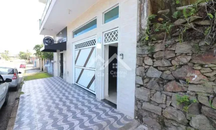 Casa com 2 quartos à venda na Centro, 648, Centro, Peruíbe