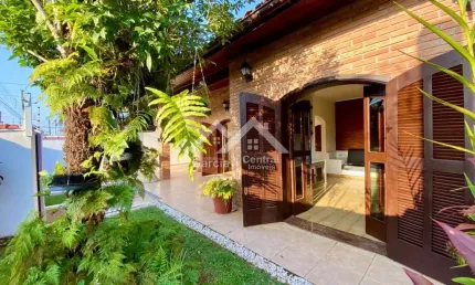 Casa com 4 quartos à venda na Ribamar, 1, Jardim Ribamar, Peruíbe