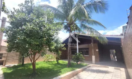 Casa com 3 quartos à venda na Centro, 794, Centro, Peruíbe