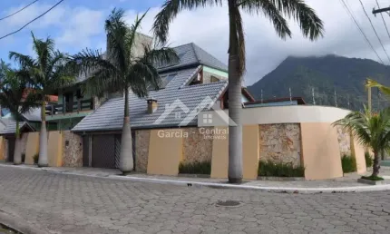 Casa com 1 quarto à venda na Centro, 25, Centro, Peruíbe