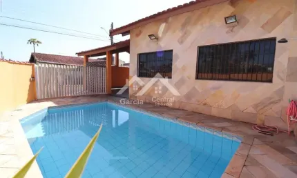 Casa com 3 quartos à venda na Imperador, 25, Jardim Imperador, Peruíbe