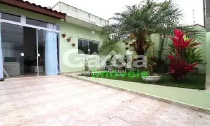 Casa com 2 quartos à venda na Veneza, 25, Jardim Veneza, Peruíbe