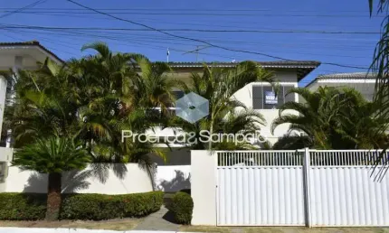 Casa em condomínio fechado com 4 quartos para alugar na Avenida Santos Dumont Km, Estrada do Coco, Lauro de Freitas, 192 m2 por R$ 6.000