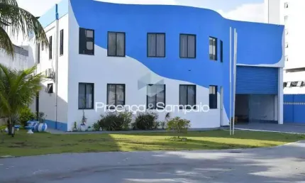 Prédio com 14 salas para alugar na Proximo ao Hotel Intercity, Estrada do Coco, Lauro de Freitas, 660 m2 por R$ 25.000