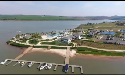 Terreno em condomínio em riviera de santa cristina ii, itaí/sp