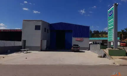 Galpão para Locação em Extrema, Ponte Alta, 2 banheiros