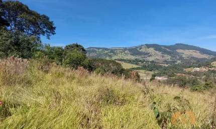 Terreno à venda no Salto de Baixo, Extrema 