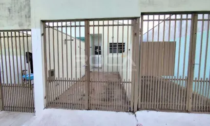 Casa padrão para alugar no bairro cidade aracy em são carlos