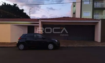 Casa de Alto Padrão para Alugar em São Carlos - Cidade Jardim