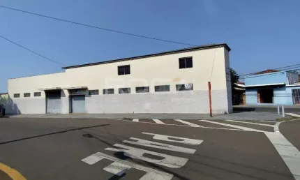 Imóvel comercial para alugar na vila arnaldo, são carlos: barracão/galpão com ótima localização!