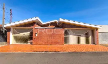 Casa de alto padrão para alugar na Vila Lutfalla, São Carlos