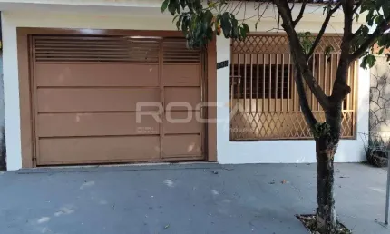 Casa espaçosa à venda e locação no Parque Santa Felícia Jardim, São Carlos
