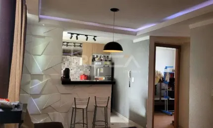 Apartamento de 2 dormitórios à venda no Parque Fehr, São Carlos