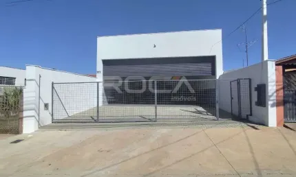 Espaço comercial amplo e estratégico no jardim bandeirantes, são carlos