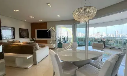 Apartamento de alto padrão de 200m² com 4 dormitórios em andar alto e com bela vista livre