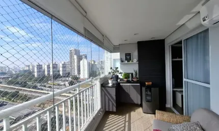 Apartamento no tatuapé com varanda grande, 2 dormitórios sendo 1 suíte e vaga fixa e livre