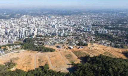 Condomínio fechado para venda em criciúma, lote seis