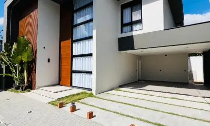 Casa em condomínio fechado com 3 quartos à venda na Rua Max Colin, América, Joinville