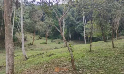 Terreno à venda em Itaipava, Petrópolis  por R$ 3.300.000