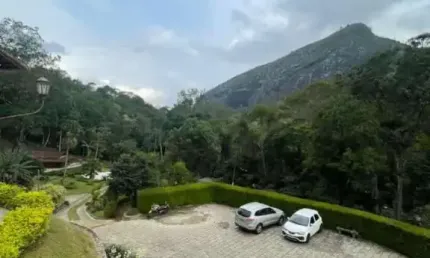 Casa Alto Padrão com Vista Deslumbrante - Petrópolis-Rj