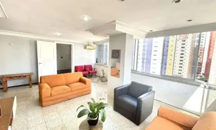 Imóvel para venda tem 124 metros quadrados com 3 quartos em Meireles - Fortaleza - CE