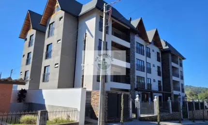 Apartamento em Campo Alegre, no centro, 3 dormitórios, 2 vagas, com amplo Giardino, novo