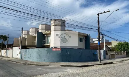 Casa com 3 quartos à venda no Comasa, Joinville 
