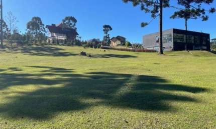 Terreno em condomínio fechado no Clube Trilha dos Carroções em Campo Alegre/SC
