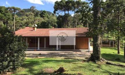 Chácara em Campo Alegre com ampla residência com 3 suítes, mais casa de hospedes, ranchos, riacho