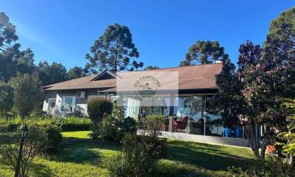 Casa de campo no Condominio Trilha dos Carroções, em Campo Alegre, com 4 dormitorios, simplesmente espetacular