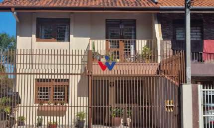 Sobrado com 4 dormitórios à venda, 100 m  por R  715.000,00 - Guabirotuba - Curitiba PR