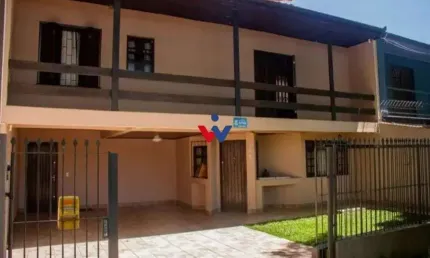 Casa com 4 dormitórios à venda, 280 m  por R  1.099.000,00 - Bom Retiro - Curitiba PR