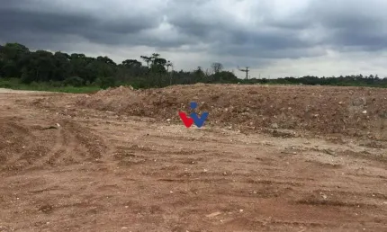 Terreno Industrial 10.000 m  na CIC por  3.800.000  Localização Estratégica em Curitiba
