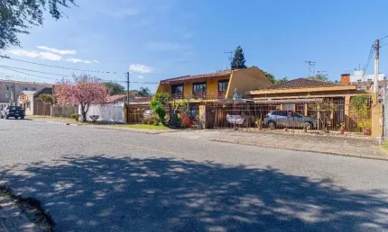 Casa ampla 6 quartos no prado velho, próxima à puc, ideal para investidores ou escolinha