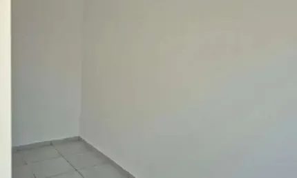 Kitnet / Stúdio para alugar no Jardim Helena, Bauru  por R$ 750