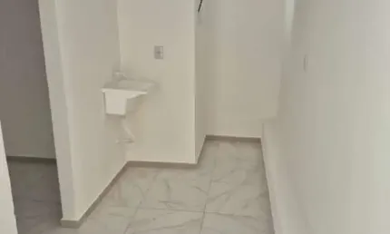 Kitnet / Stúdio para alugar no Jardim Helena, Bauru  por R$ 800